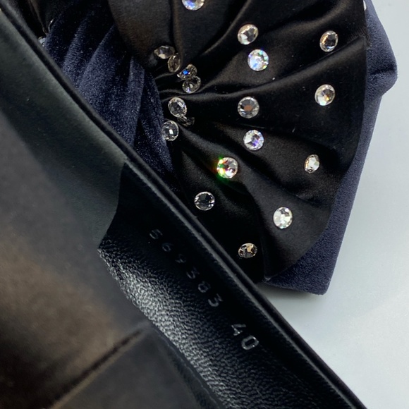 BALENCIAGA Velvet Crystal Bow heels - Picture 13 of 15